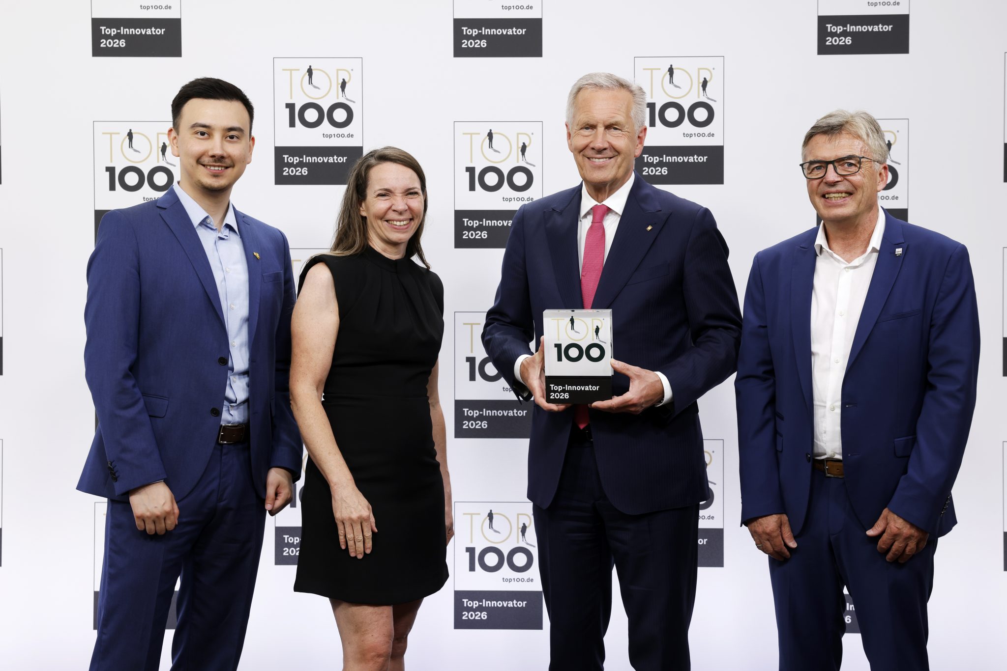 TOP 100-Award: Christian Wulff würdigt Kingspan STG